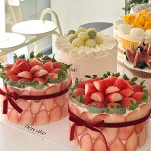 Korean Strawberry Cake 韩国软心草莓满满蛋糕