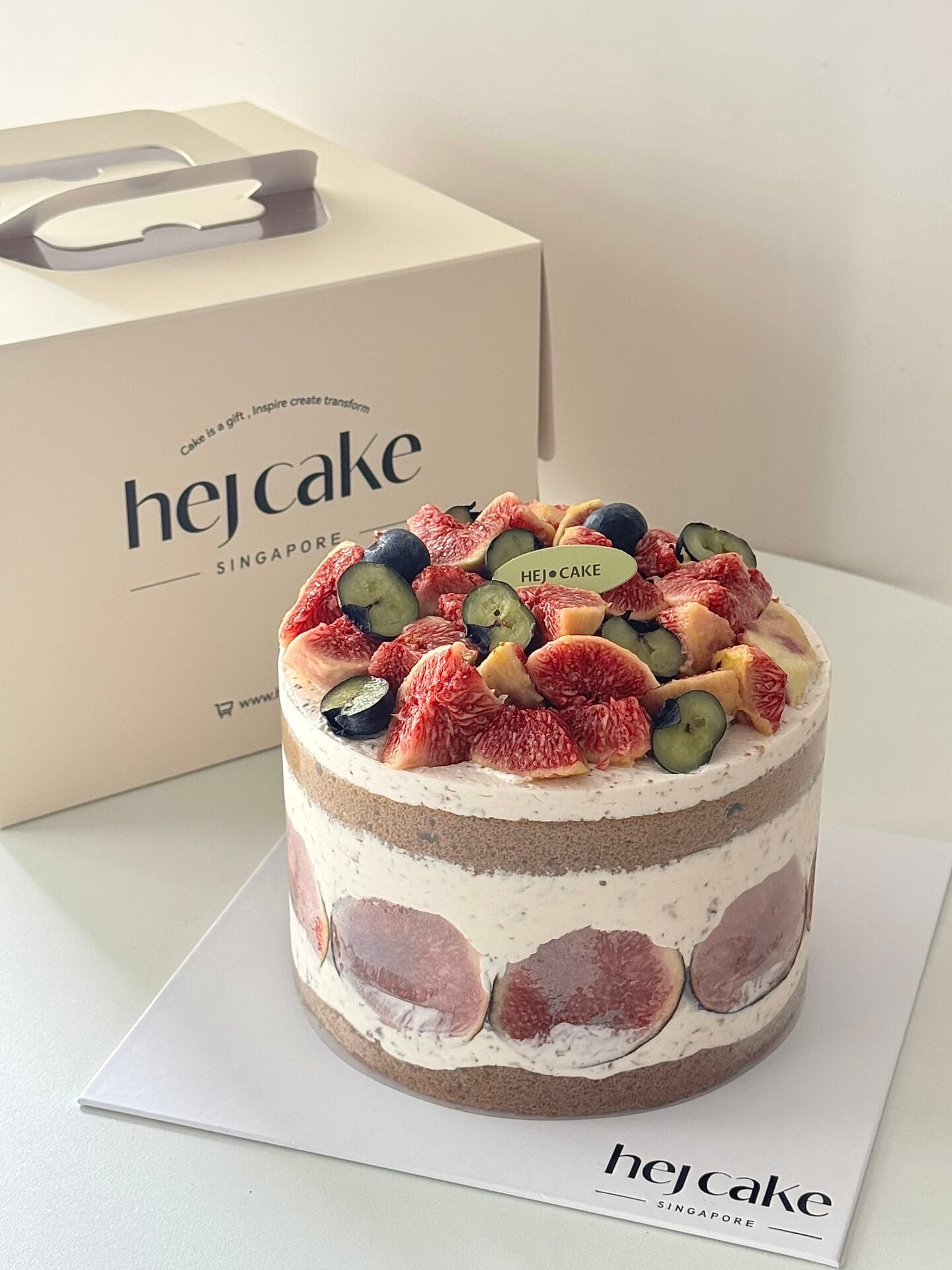 Roasted Tea and Fig Cake 焙茶无花果 (升级版)